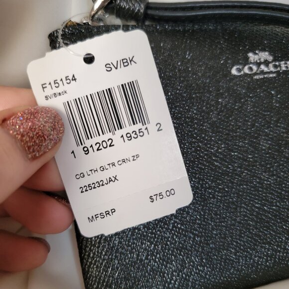 Coach Wristlet – Black Pebbled Leather – 2015 – NWT Retails: $75 - Picture 3 of 6